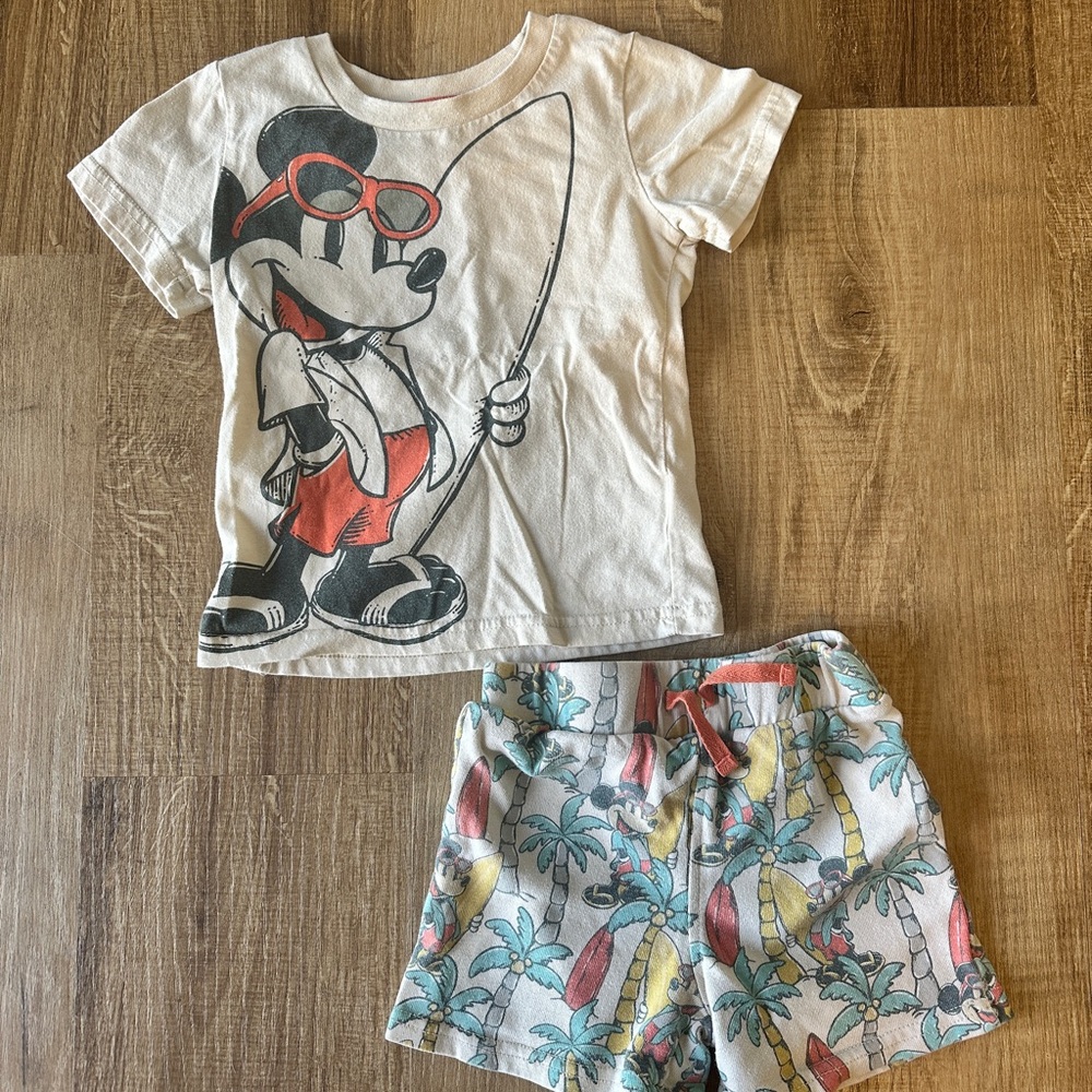 Mickey‎ Mouse T-Shirt and Tropical Shorts Set 3T